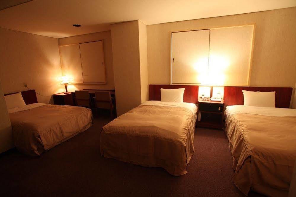 Miyakonojo Sun Plaza Hotel Ngoại thất bức ảnh